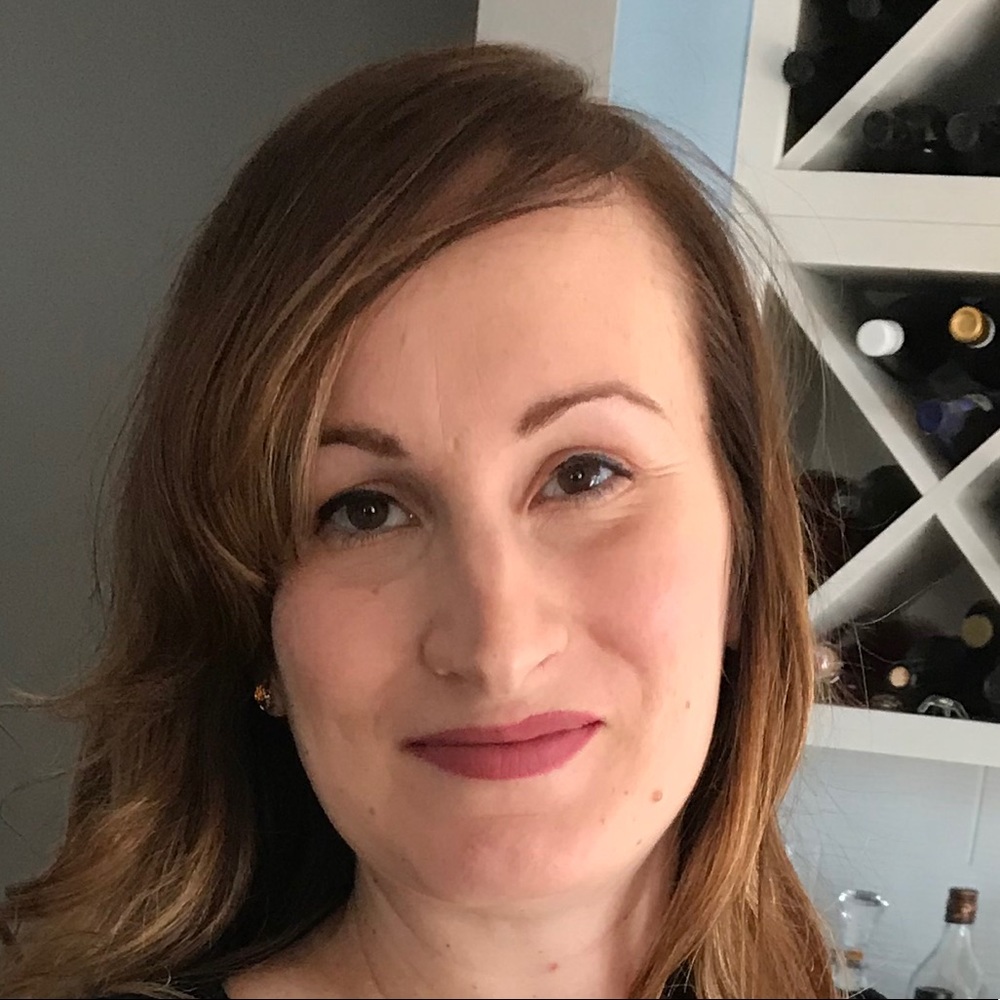 Meet your Posher, Elizabeth